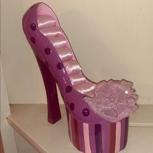 Shoe ring holder